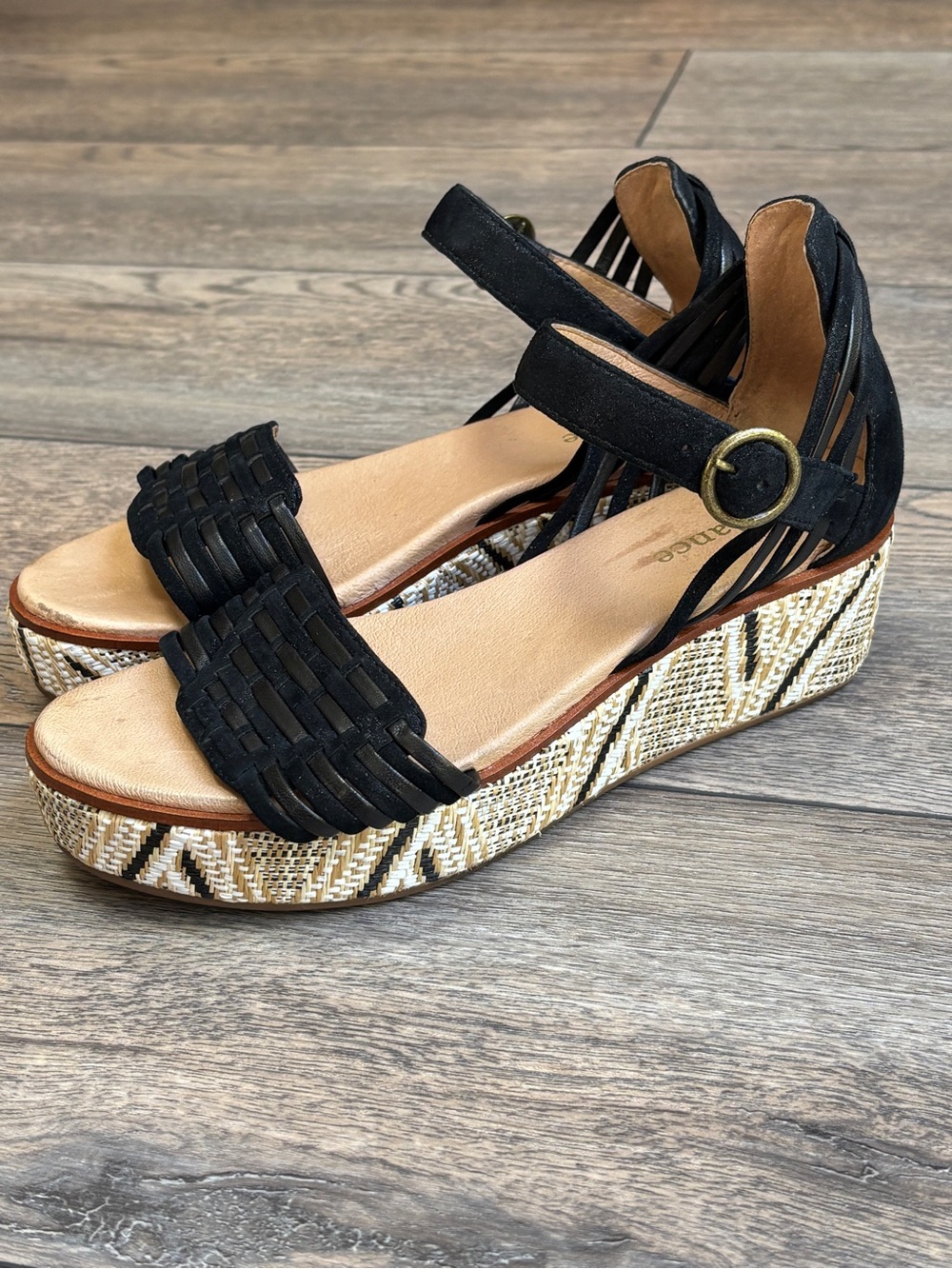 Sundance Rattan Platform Wedge Buckle Sandals Strappy Leather EU 37 (US  6.5-7)